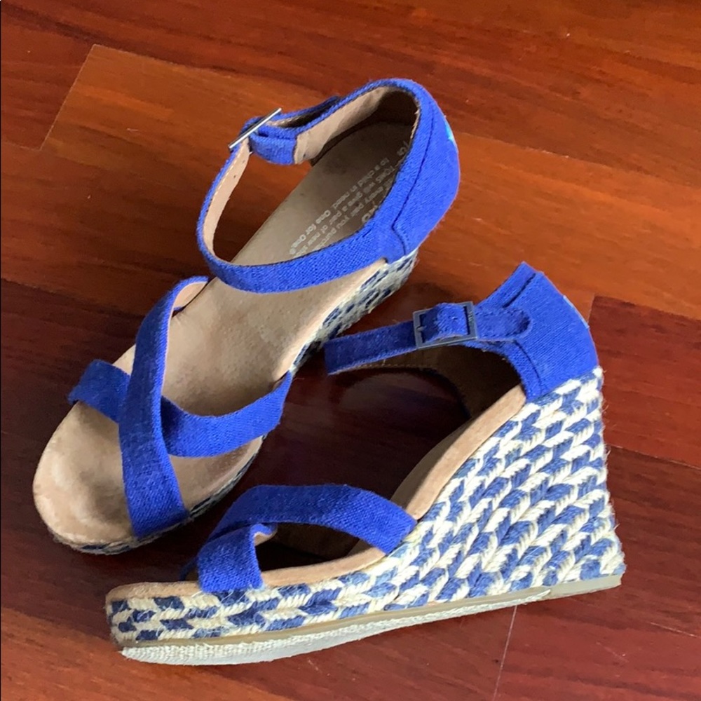 💙 TOMS 💙 wedge espadrilles